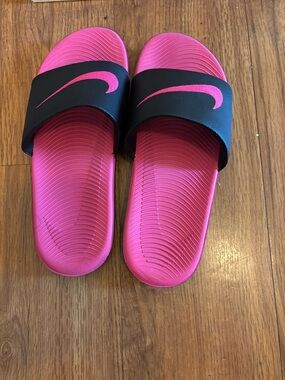 Nike Slides